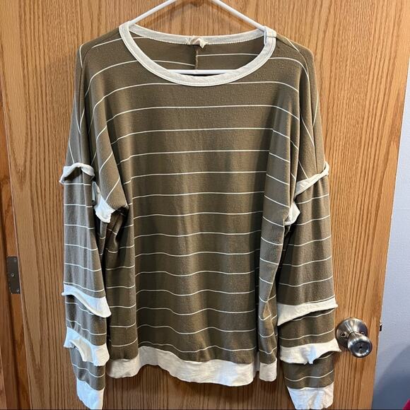 1.4.3 Story by Line Up Ruffle Tier Sleeve Top w/ Thin Stripes Women's Size Large - Picture 1 of 5